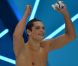 Florent Manaudou devient champion olympique du 50m nage libre sous les yeux de sa soeur Laure, en larmes, le 3 août 2012 à Londres