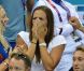 Laure Manaudou n'en croit pas ses yeux, son frère Florent vient de remporter la finale du 50m nage libre aux Jeux olympiques de Londres le 3 août 2012