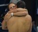 Laure Manaudou ne peut s'empêcher de se jeter dans les bras de son frère Florent pour le féliciter suite à son triomphe sur le 50m nage libre lors des Jeux olympiques de Londres le 3 août 2012