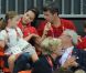 Le prince Christian, 6 ans, et la princesse Isabella de Danemark, 5 ans, ont eu beau encourager les handballeurs danois, avec leurs parents la princesse Mary et le prince Frederik ainsi que leur grand-mère la reine Margrethe II, c'est au final la Suède qui s'est imposée (24-22) mercredi 8 août 2012 en quart de finale du tournoi des JO de Londres. Pour le plus grand bonheur du roi Carl XVI Gustaf de Suède et de la reine Silvia.