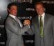 Arnold Schwarzenegger et Sylvester Stallone à Paris le 9 août 2012 pour le photocall d'Expendables 2