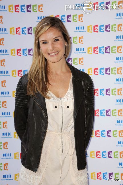 Louise Ekland en août 2011 à Paris - photos Purepeople