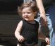 Le petit Skyler donne du fil à retordre à sa maman Rachel Zoe pendant leur balade au Franklin Canyon Park à Beverly Hills. Le 18 août 2012.