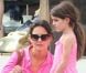 Suri Cruise avec sa maman Katie Holmes à New York le 15 juillet 2012