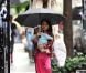 Suri Cruise à New York le 21 mai 2012 avec sa mère Katie Holmes