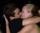 Baisers passionnés pour Sacha et sa petite amie Julie au Duplex le vendredi 31 août 2012 à Paris