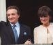 Mariage civil de Michel Sardou et Anne-Marie Périer à Neuilly, le 11 octobre 1999.