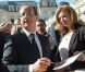 François Hollande et Valérie Trierweiler : Sourires et bain de foule à l'Elysée