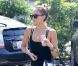 Jessica Alba arrive à ses bureaux de Honest.com à Santa Monica le 20 septembre
