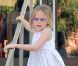 Jennifer Garner et sa fille Violet se baladent à Brentwood, le 23 septembre 2012