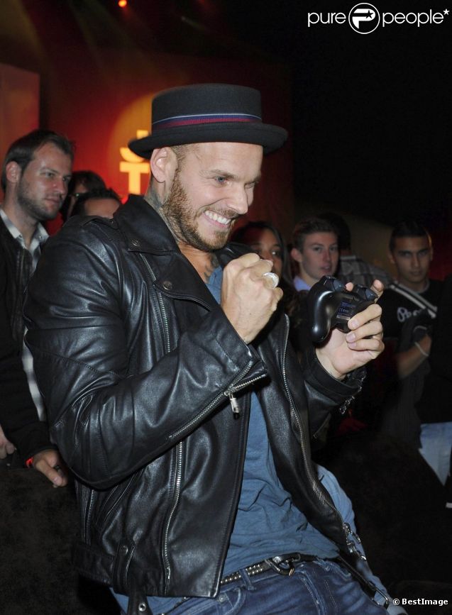 M. Pokora s'éclate toujours sur FIFA. Soirée de lancement FIFA 13, le 25 septembre 2012 à l'Olympia de Paris.