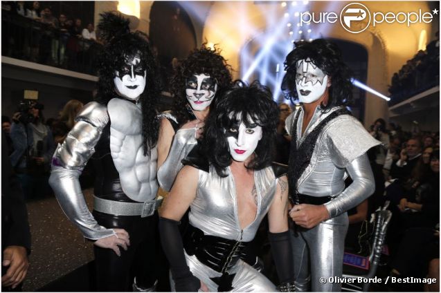 Les sosies du groupe Kiss lors du défilé prêt-à-porter printemps-été 2013 de Jean-Paul Gaultier. Paris, le 29 septembre 2012.