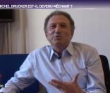 Michel Drucker, méchant du PAF ? ''Mon pistolet, c'est un pistolet à eau !''