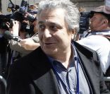  Christian Clavier au Trocadéro pour soutenir Nicolas Sakorzy, à Paris, le 1er mai 2012. 
