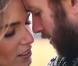 Paul McDonald et son épouse Nikki Reed de  Twilight  dans le clip de  Now That I've Found You  (2012)