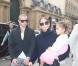 Jennifer Lopez accompagnée de son petit ami Casper Smart et de sa fille Emme à Paris pour la Fashion Week, le 2 octobre 2012.
