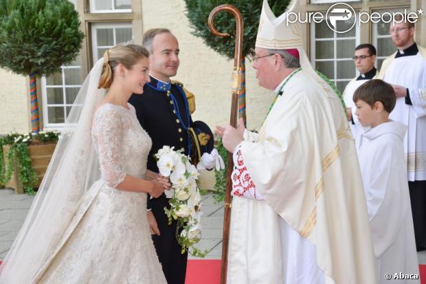 BODA GUILLAUME DE LUXEMBURGO Y STEPHANIE DE LANNOY - Página 36 960469-mariage-religieux-du-prince-guillaume-620x0-1