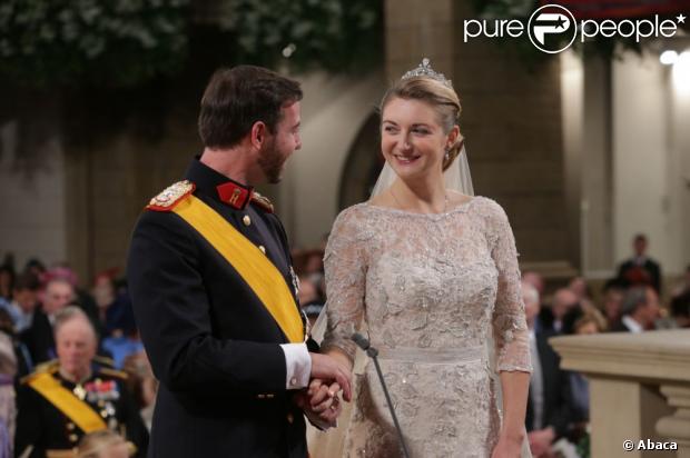 BODA GUILLAUME DE LUXEMBURGO Y STEPHANIE DE LANNOY - Página 36 960480-mariage-religieux-du-prince-guillaume-620x0-1