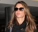 Alessandra Ambrosio arrive à l'aéroport de Los Angeles. Le 19 octobre.