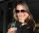 Alessandra Ambrosio arrive à l'aéroport de Los Angeles. Le 19 octobre.