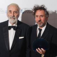 Christopher Lee a remis le prix d'honneur au réalisateur Tim Burton lors du 56e BFI London Film Festival, le 20 octobre 2012.