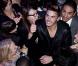 Baptiste Giabiconi au milieu de ses nombreux fans au Divan du Monde à Paris, le 22 octobre 2012.