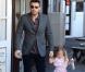 Ben Affleck a offert un petit déjeuner à sa petite Seraphina avant de l'emmener à l'école, à Los Angeles, le 23 octobre 2012