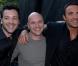 Adam Cohen, Nikos Aliagas et Stéphane Cosnefroy, lors du concert Against climatic trouble avec la Commission Europeenne à Athènes en 2008