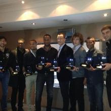 Didier Drogba a offert des bagues commémoratives en diamants et saphirs pour une valeur de 995 000 euros à ses coéquipiers avec qui il a décroché la Ligue des Champions le 19 mai dernier, à l'hôtel Wyndham Grand London Chelsea Harbour le 6 décembre 2012
