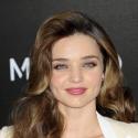 Miranda Kerr : L'égérie Mango réussit son opération séduction à Madrid