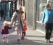 Sarah Jessica Parker et son mari Matthew Broderick emmènent leurs filles Tabitha et Marion a l'école à New York, le 14 décembre 2012.