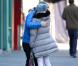 Sarah Jessica Parker et son mari Matthew Broderick emmènent leurs filles Tabitha et Marion a l'école à New York, le 14 décembre 2012.