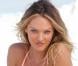 Candice Swanepoel en pleine séance photo Victoria's Secret à Saint-Barthélemy. Le 13 décembre 2012.