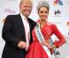 Donald Trump et Olivia Culpo, elue Miss Univers 2012, a Las Vegas, le 19 decembre 2012.  Miss USA Olivia Culpo is crowned Miss Universe 2012 at the Planet Hollywood Resort And Casino in Las Vegas, Nevada on December 19, 2012.19/12/2012 - Las Vegas