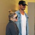 Fergie, souriante et amoureuse, affiche quelques kilos en trop