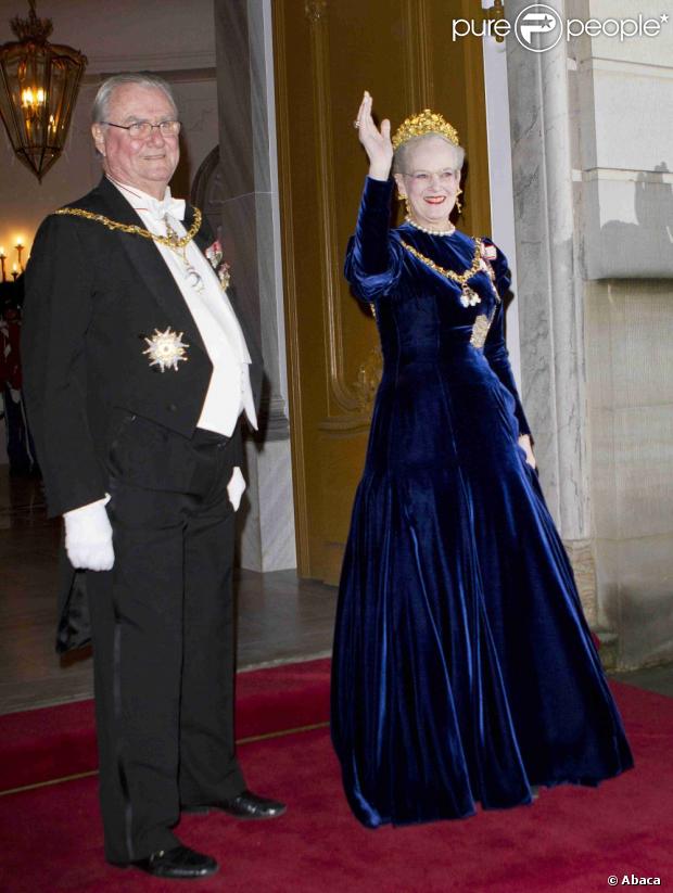 CASA REAL DE DINAMARCA - Página 70 1016351-queen-margrethe-of-denmark-and-prince-620x0-1