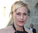 Patricia Arquette arrive au défilé Givenchy