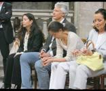 Ingrid Betancourt se recueille à l' église Saint Sulpice