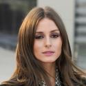 Fashion Week : Rosie Huntington-Whiteley, star incontestée du défilé Burberry