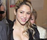 Shakira : Radieuse pour sa première sortie publique depuis la naissance de Milan