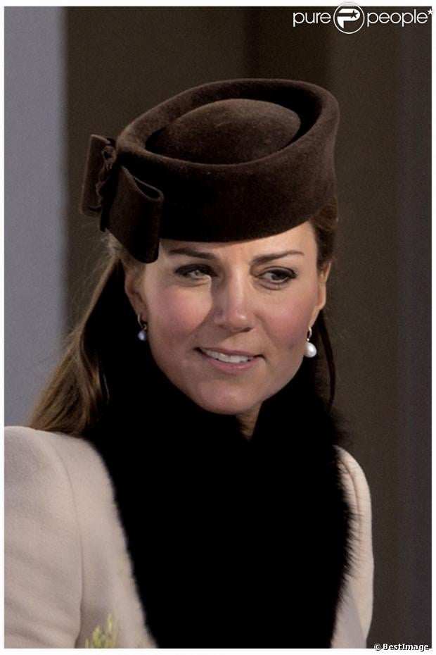 CASA REAL BRITÁNICA - Página 75 1068682-le-prince-william-et-la-princesse-kate-620x0-2