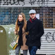 Les amoureux Justin Timberlake et Jessica Biel se promènent, main dans la main, dans les rues de New York, le 1er Mars 2013.