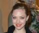 Amanda Seyfried assiste à la soirée de lancement du deuxième numéro de CR Fashion Book, le magazine de Carine Roitfeld, à l'hôtel Shangri-La. Paris, le 5 mars 2013.