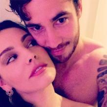Kelly Brook postait il y a quelques jours sur son compte Instagram cette photo de son petit ami Danny Cipriani et elle avec en légende : "Tu me manques!!!"