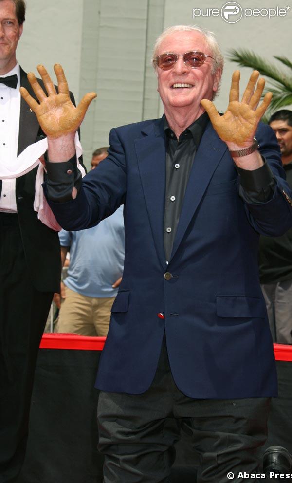 Michael Caine, laisse ses empreintes à Hollywood