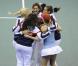 Amélie Mauresmo et l'équipe de France à Besançon le 21 avril 2013 dans leur match victorieux pour le maintien en 2e division face au Kazakhstan