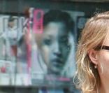 Jodie Foster fait ses courses... d'alcool !