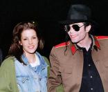 Michael Jackson et Lisa-Marie Presley à Valencia en Californie, le 11 avril 1995.