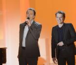 Francois Morel et Bénabar en duo - Enregistrement de l'émission "Vivement Dimanche" consacrée à François Morel le 7 mai 2013 à Paris. Diffusion le 12 mai 2013 sur France 2.