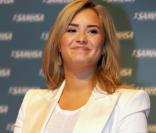 Demi Lovato : Nouvelle blonde, elle se fait complimenter
